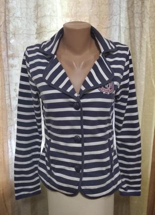 Трикотажный пиджак жакет кардиган в полоску