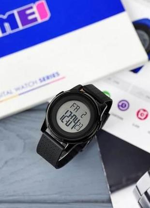 Skmei 1502 black-gray чоловічі годинники для військових мілітарі секундомір будильник підсвітка водозахист3 фото