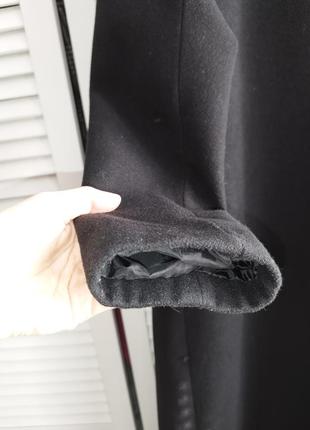 Черное длинное пальто размер m7 фото