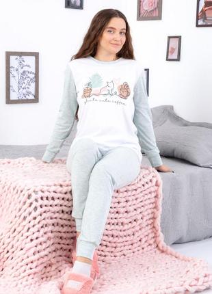 Гарна піжама жіноча легка бавовняна з котиками, легкий домашній комплект