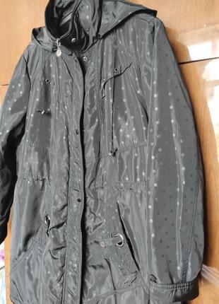 Курточка на пышные формы р. 50 евро.