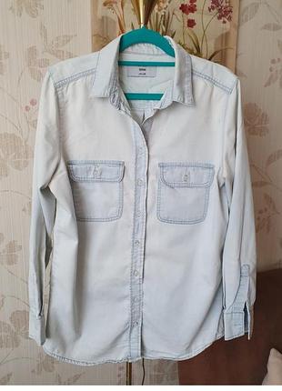 Джинсовая котоновая рубашка размер м