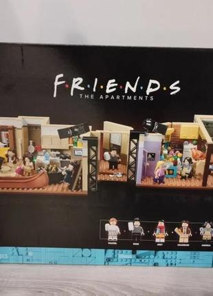 Конструктор lego creator expert 10292 квартири героїв серіалу «друзі» the friends apartments