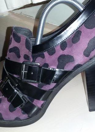 Нові сучасні замшеві туфлі geox (італія) розмір 41  (27 см)6 фото