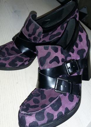 Нові сучасні замшеві туфлі geox (італія) розмір 41  (27 см)1 фото