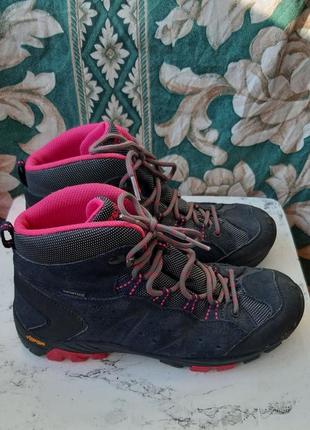 Дитячі шкіряні черевики демісезон водонепроникні ботінки кросівки everest4 фото