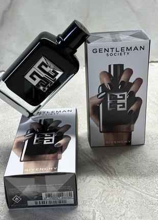 Givenchy gentleman society