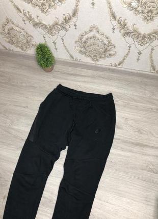 Споривні штани nike tech fleece2 фото