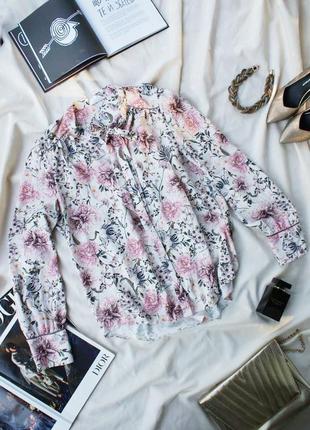 Фантастична брендова блуза квітковий принт від debehams