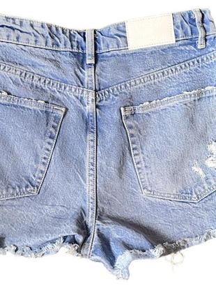 Шорти шортики короткі джинсові бершка bershka з дирками рвані начос світло блакитні2 фото
