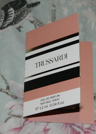 Парфумована вода trussardi eau de parfum 1.2 мл1 фото