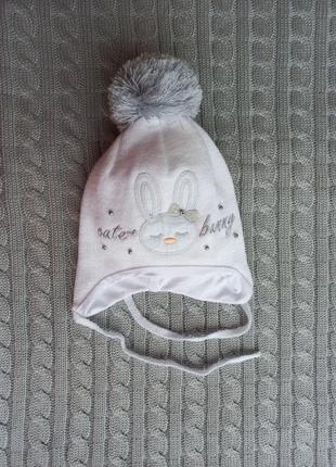 Шапка в'язана демісезонна