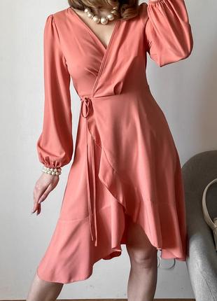 Сукня міді на запах персикового кольору1 фото