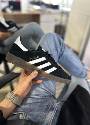 Чоловічі оригінальні кросівки adidas spezial db3021