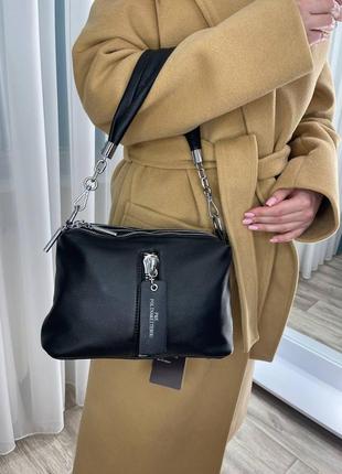 Жіноча шкіряна сумка polina&eiterou в чорному та білому кольорі