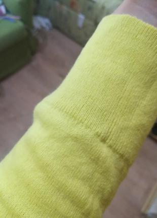 Лимонно-желтый свитерок5 фото