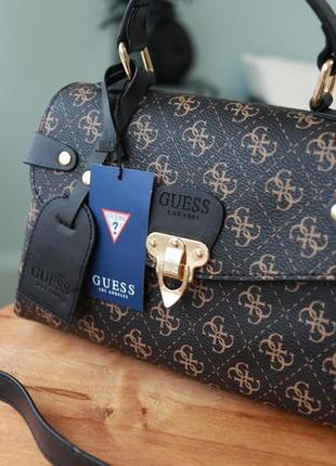 Сумочка guess великий саквояж9 фото