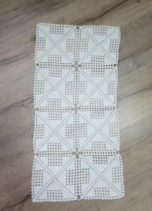 Серветка в'язана ажурна