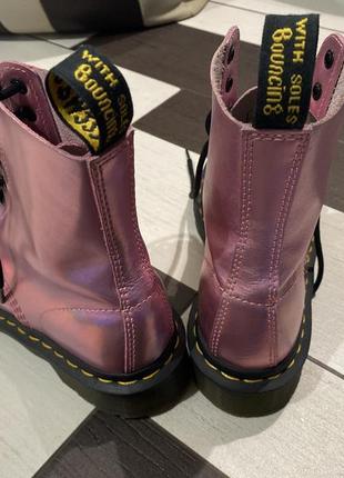 Dr. martens pascal rs берци/шкіряні черевики рожеві блискучі 374 фото