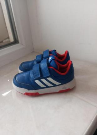 Кросівки бренду adidas tensaur sport   uk 8 eur 25,54 фото