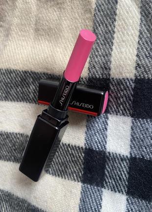 Бальзам для губ - shiseido  113 sakura colorgel lipbalm    зі зволожуючим ефектом