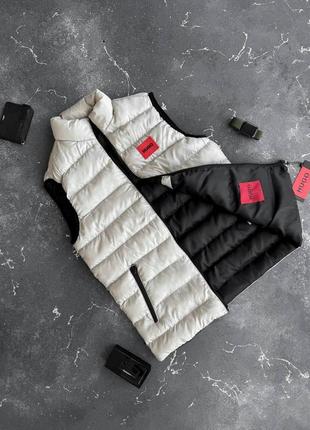 Чоловіча жилетка hugo boss якісна зручна весняна, жилетка чоловіча в багатьох кольорах...