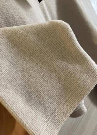 Вкорочений бежевий светр, бежеві теплі широкі брюки4 фото