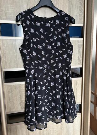 Коротке плаття без рукавів, чорне шифонове плаття1 фото
