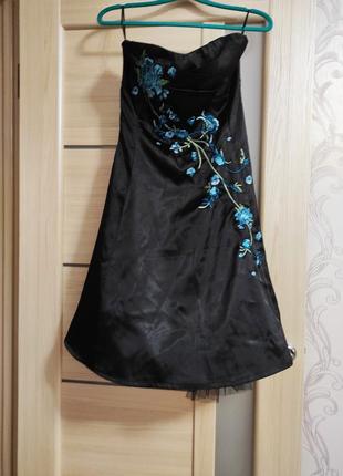 Вечернее платье