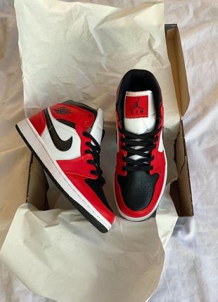 Nike jordan 1 retro 🆕 женские кроссовки найк джордан 🆕 красные/черные5 фото