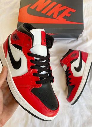 Nike jordan 1 retro 🆕 женские кроссовки найк джордан 🆕 красные/черные3 фото