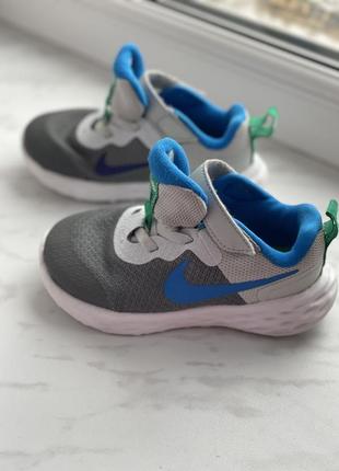 Дитячі кросівки для хлопчика nike revolution 6