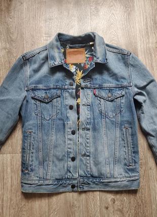 Джинсова куртка levi's/ джинсовая куртка levi's