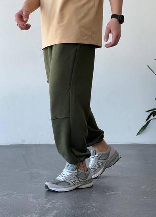 Чоловічі широкі спортивні штани мом на весну/осінь на утяжках хакі4 фото