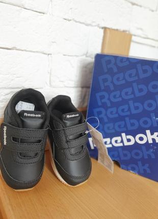 Кросівки reebok  чорні