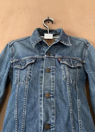 Брендовий дорогий джинсовий піджак levi’s котон розмір s3 фото