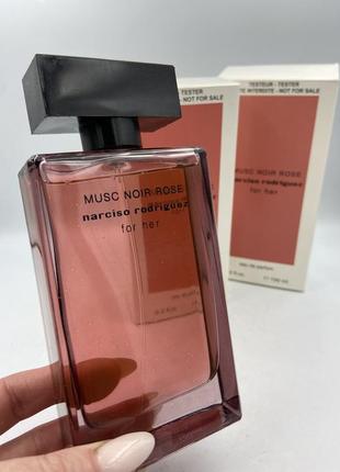 Narciso rodriguez musk noir rose