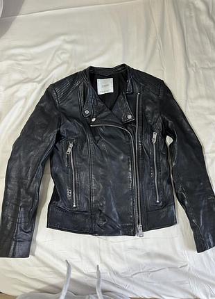 Шкіряна курточка mango, розмір xs