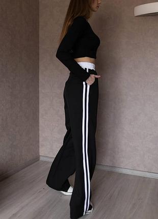 Женские штаны с лампасами