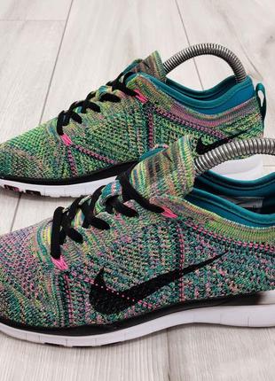 Женские кроссовки nike free 5.0 tr flyknit (23,5 см)2 фото