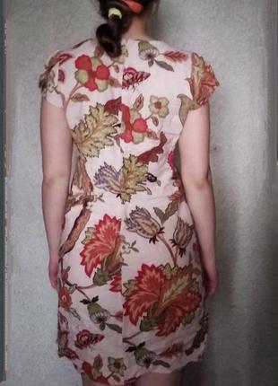 Летнее платье с цветочным принтом.2 фото