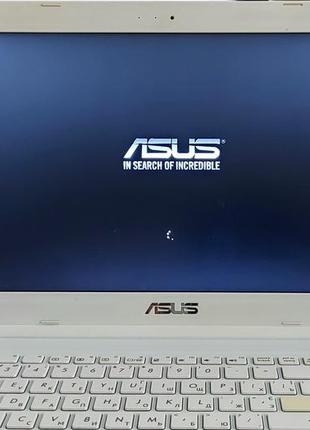 Ноутбук asus e502s тонкий, белый.
в отличном состоянии.