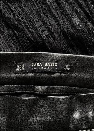 Zara, чёрная плиссированная юбка миди zara, гипюр, эко кожа, плиссе6 фото