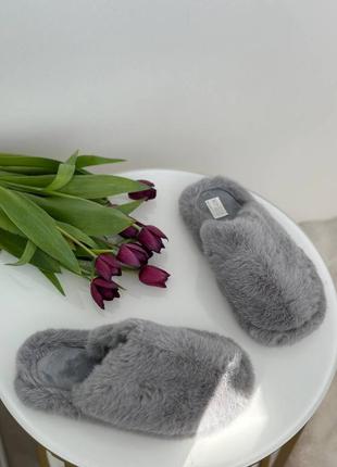 Тапулі капці тапочки пухнасті жіночі хутряні закриті 5 кольорів