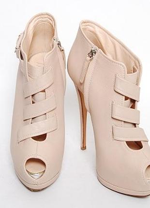 Ботильйони giuseppe zanotti,оригінал