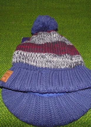 Теплая полосатая шапка с козырьком reserved.размер-1-4г. новая.4 фото