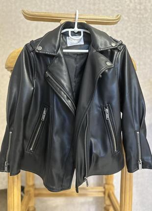 Куртка zara…