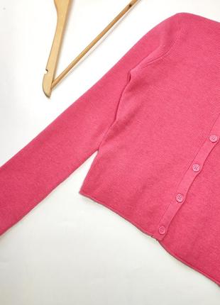 Джемпер жіночий укорочений рожевого кольору на гудзиках від бренду asos s m3 фото