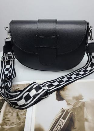 Женская сумка багет через плечо  черная женская сумка с плечевым ремешком сумочка кросс боди4 фото