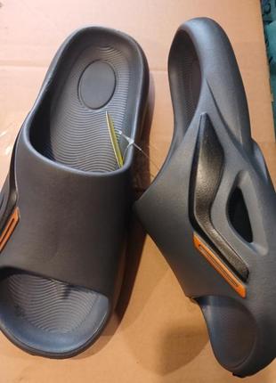 Сланцы мужские пляжные из эва (пена), серые,  черные  , 41 размер (маломерят на один размер).